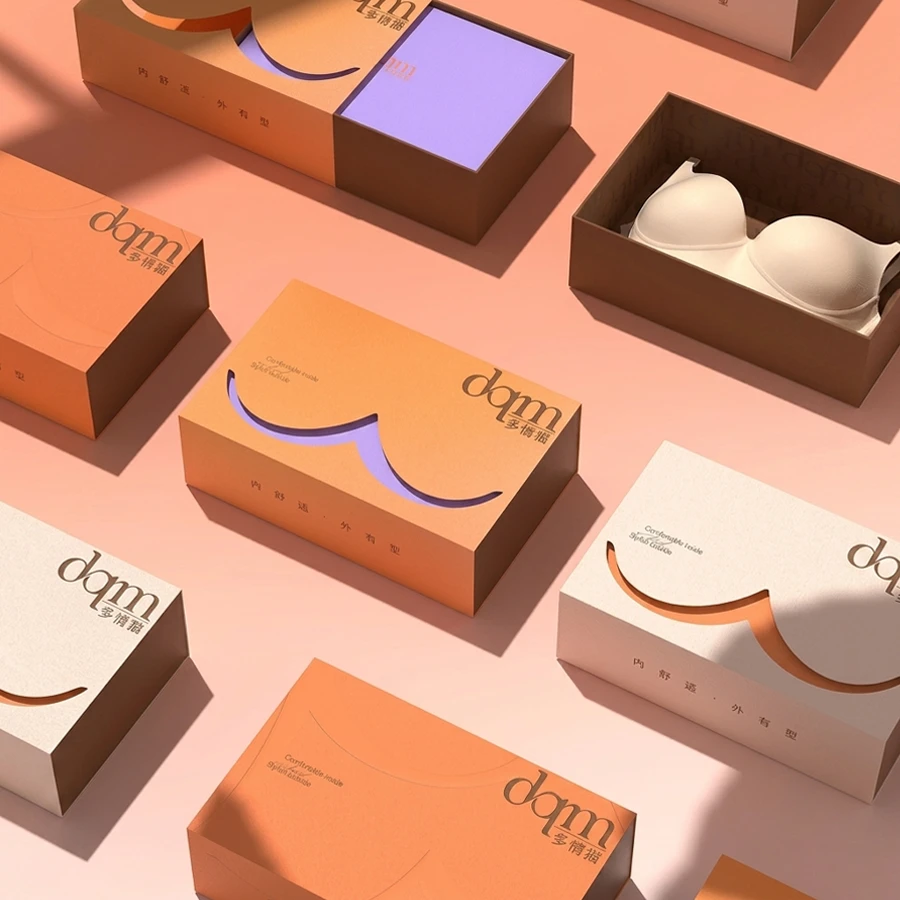 custom lingerie boxes for fashion brands by Packlic